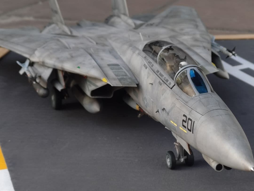 タミヤ　1/48 F-14D トムキャッターズ