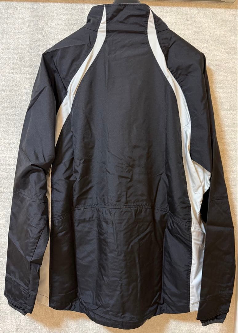 【美品】UNDERARMOUR超多機能防水防寒アウタージャケットLG黒