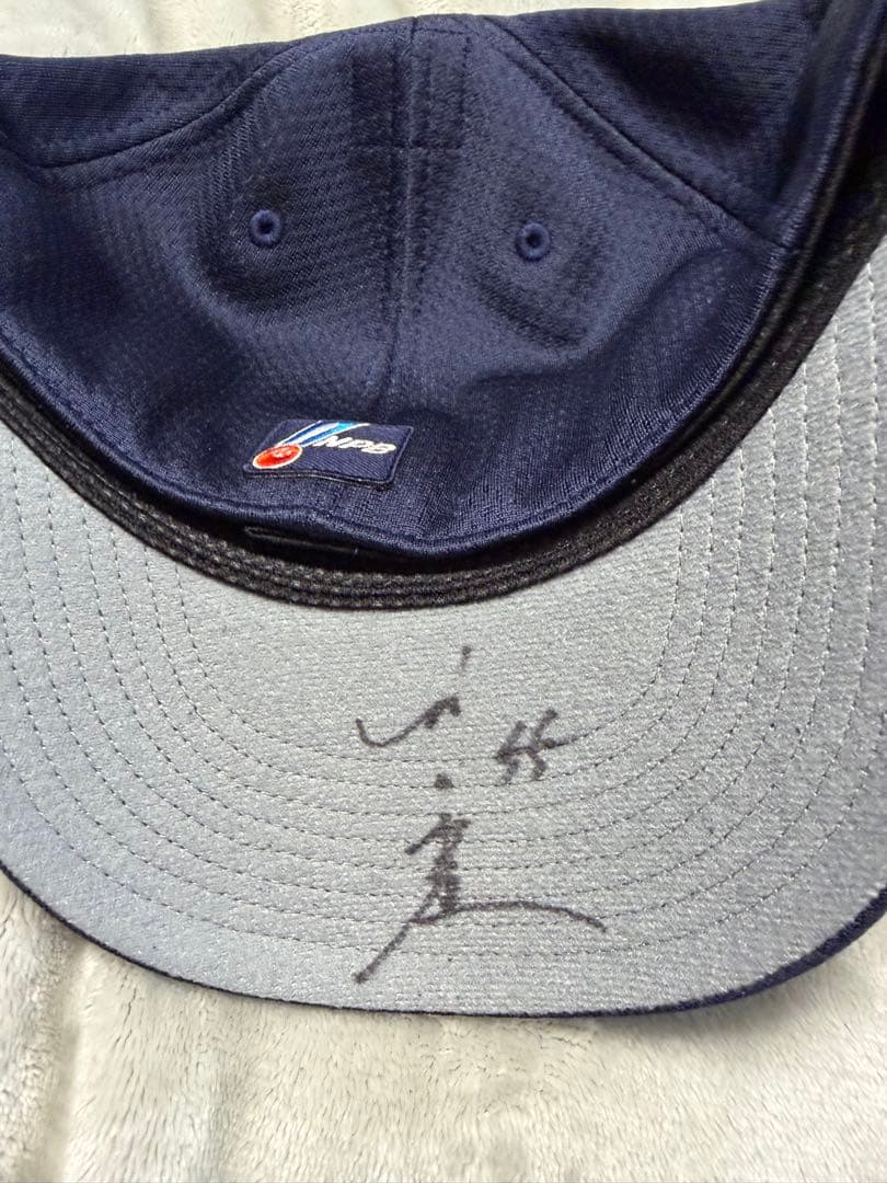 東京ヤクルトスワローズ 2021年選手応燕福袋 村上宗隆直筆サイン入りキャップ