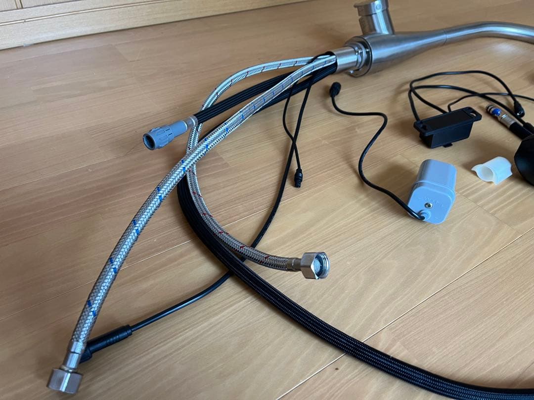 タッチ水栓　キッチン蛇口　混合水栓