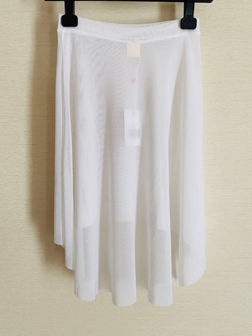 お値下げ⭐︎新品未使用⭐︎Mara Dancewear メッシュスカート 白