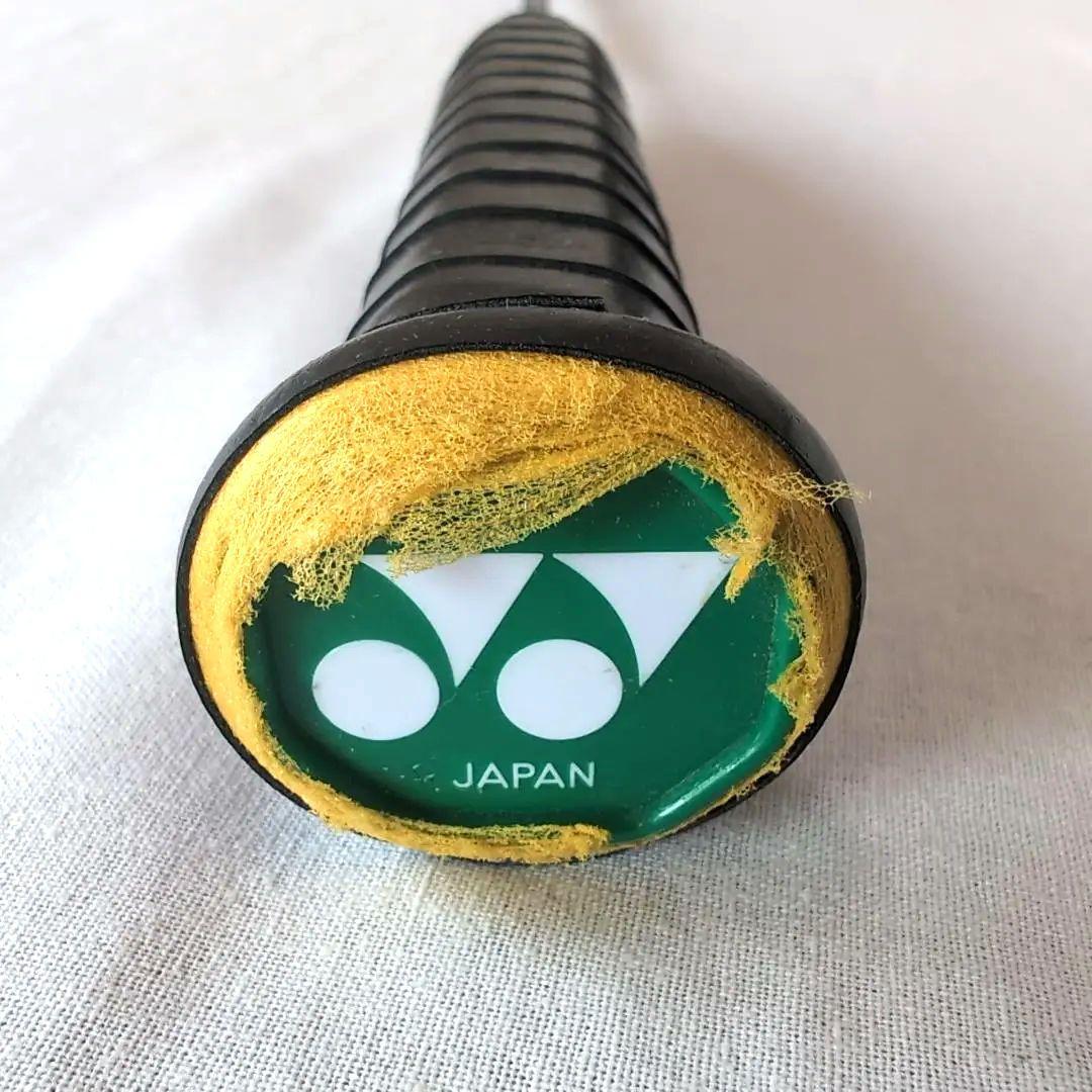 ヨネックス バドミントンラケット　ボルトリックＺフォース2 4UG5 33A