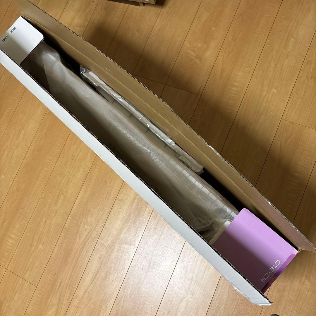 ほぼ未使用　YAMAHA 光る鍵盤　電子キーボードEZー310