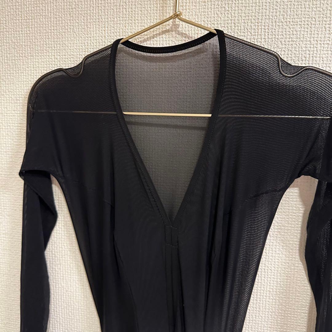 (ほぼ新品)ラテンダンス　練習着　zym 社交ダンス