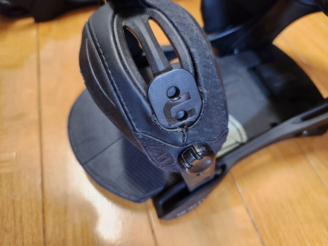 BURTON.MALAVITA.バインディング.Mサイズ
