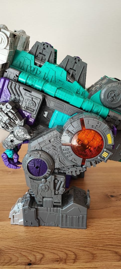 LG43 ダイナザウラー 「トランスフォーマー レジェンズ」