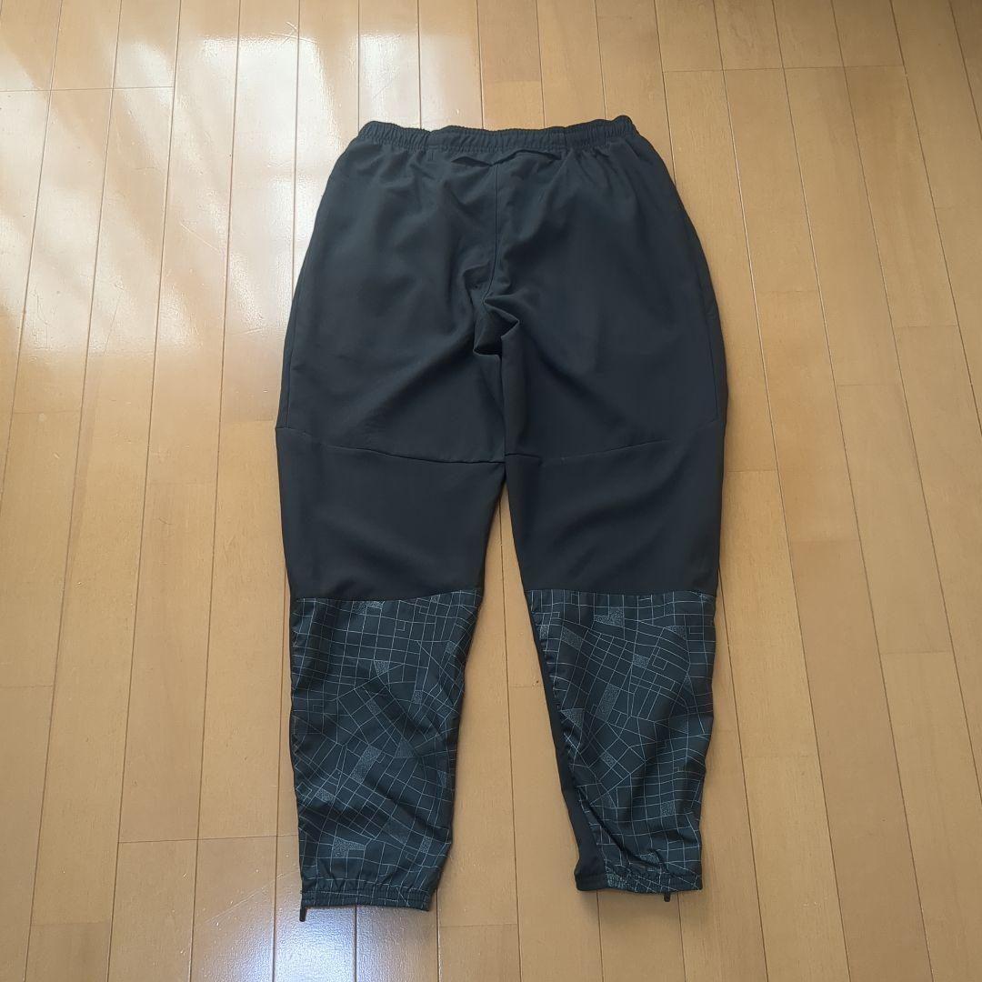 B*y様 Nike Running ウィンドブレーカー L ブラック上下セット