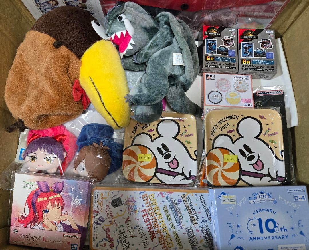 アニメグッズなど 140サイズ ノンジャンル 大量 まとめ売り 約500点