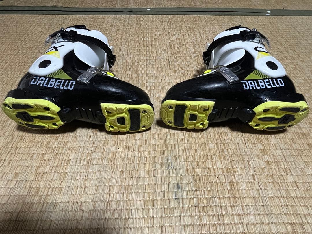 HEADスキー板　97㎝、DALBELLOブーツ19.5㎝セットです。