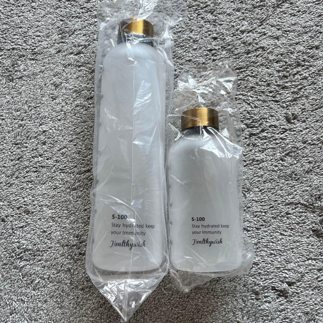 Healthywish タイムマーカー付きクリアウォーターボトル　　新品未使用