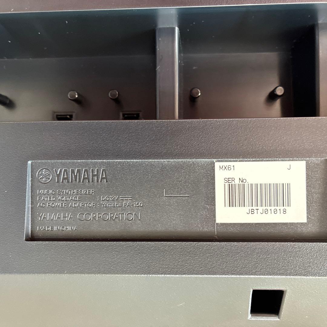 YAMAHA シンセサイザー　MX61