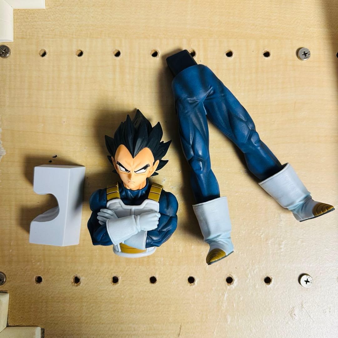 海外正規品ドラゴンボールstrong chains C賞ベジータ