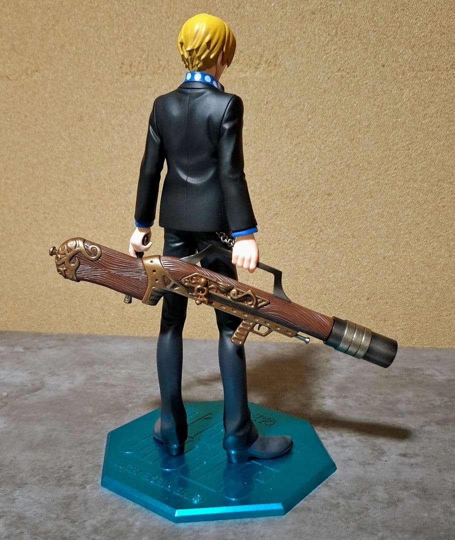 ONE PIECE ワンピース ルフィ ゾロ サンジ ウソップ フィギュアセット