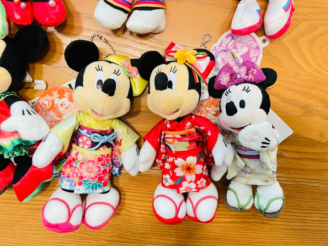 ディズニー ぬいぐるみバッジ ミニー 夏 ゆかた