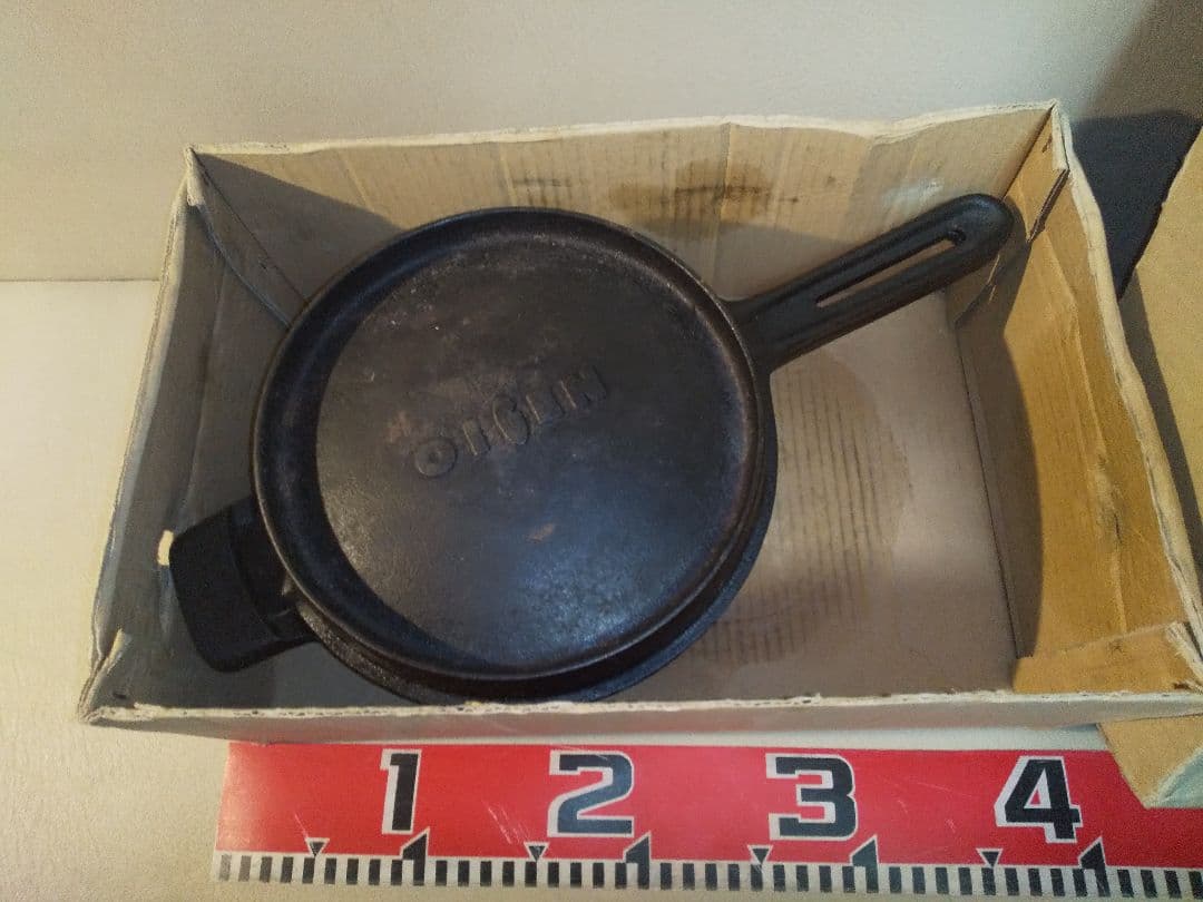 南部鉄器　中古　片手鍋タイプ　ダッチオーブン　岩手　キャンプ　及源　OIGEN