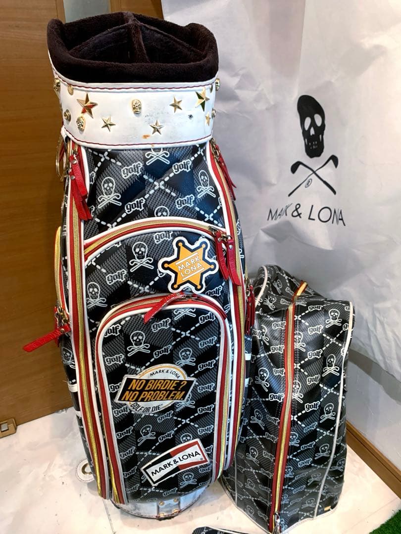 正規品　マークアンドロナ　MARK&LONA キャディバッグ　ヘッドカバーセット