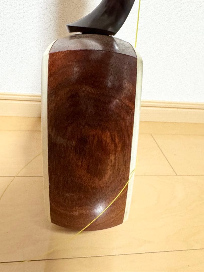 三味線 本体 糸付き 棹100cm 胴22×20 和楽器
