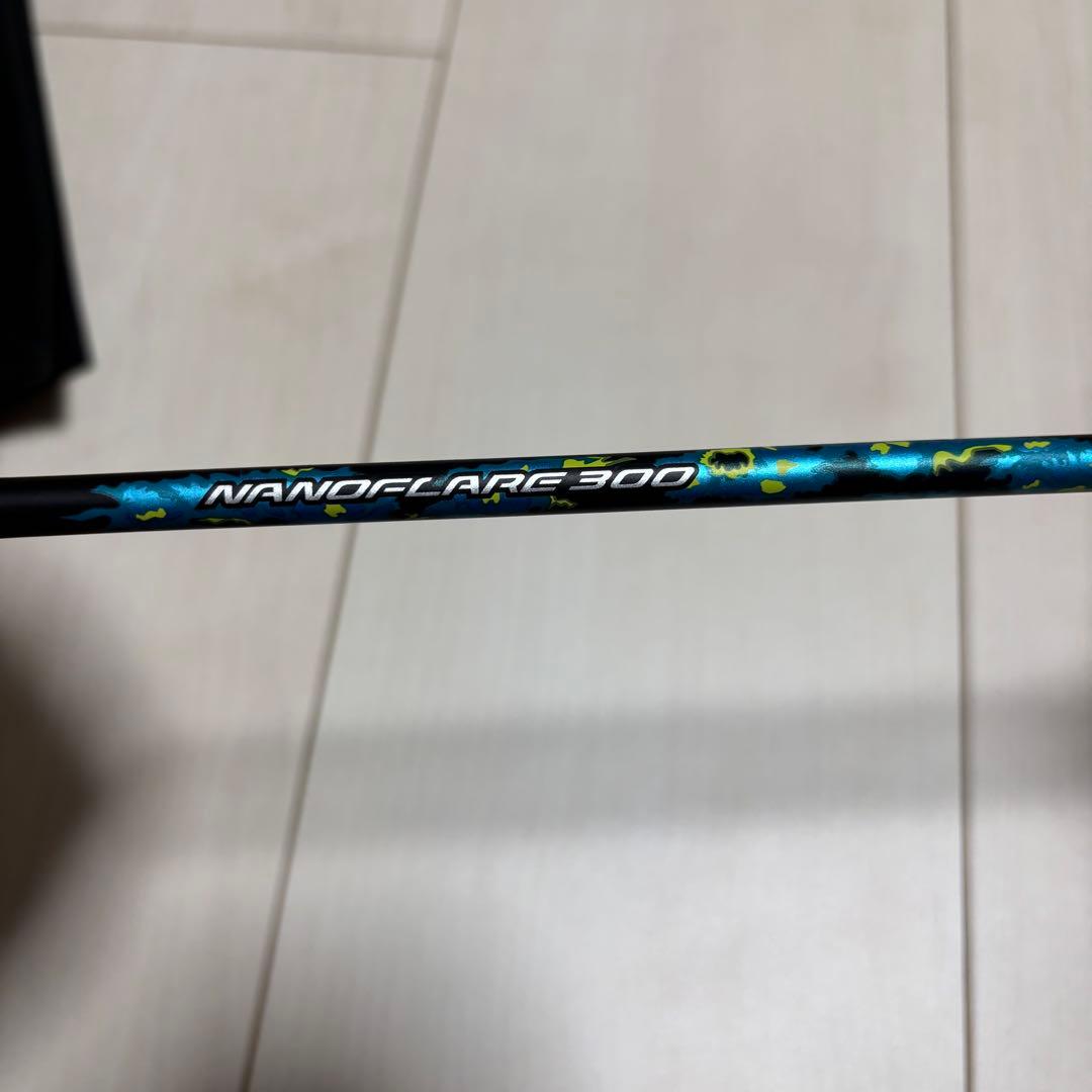 【未使用級】 YONEX Nanoflare 300 バドミントンラケット 美品