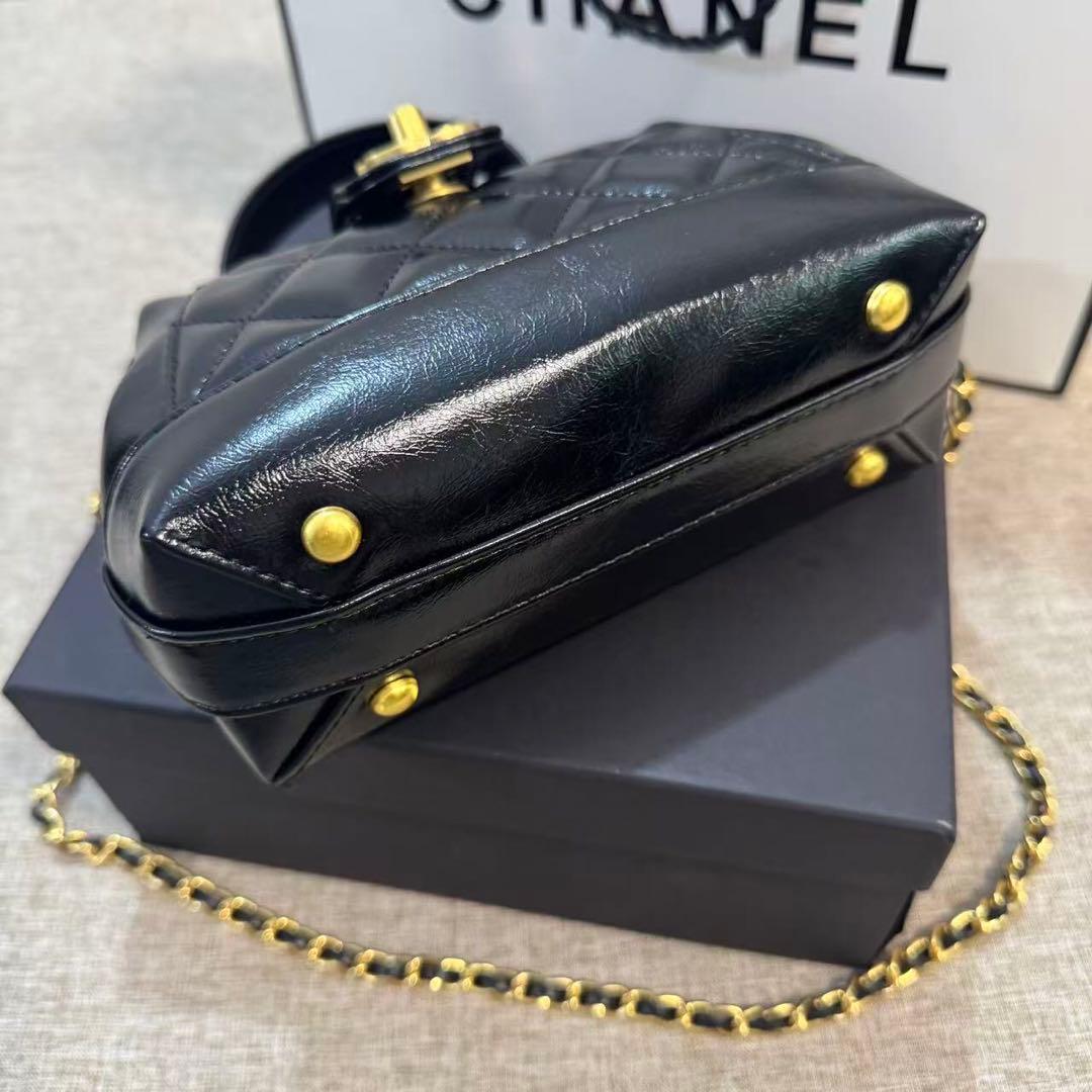 CHANEL ノベルティ がま口ボストン型 ショルダーバッグ ブラック