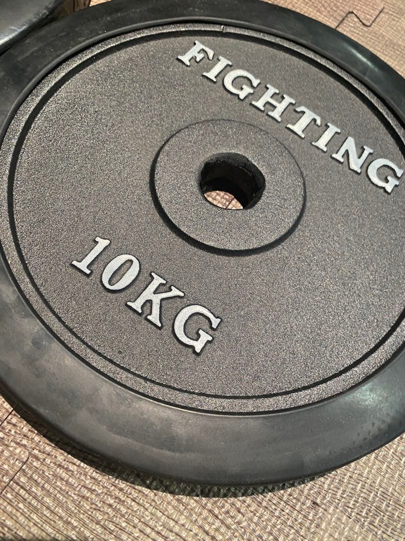 モ*ン様 36 FIGHTING ROAD 10KG バーベルプレート 2枚セッ