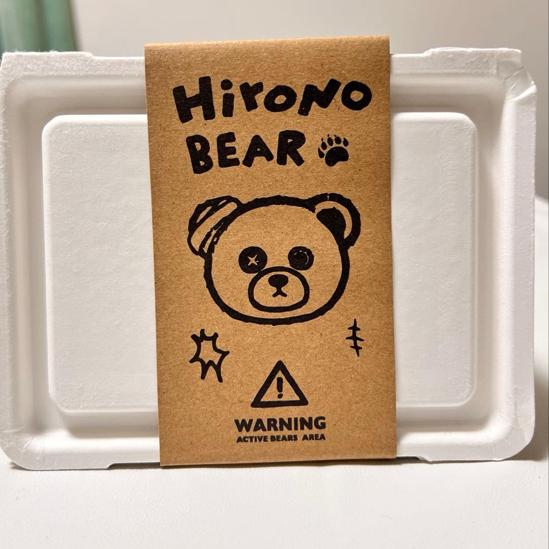 キーホルダー・アクリルキーホルダー POP MART HiroNo BEAR