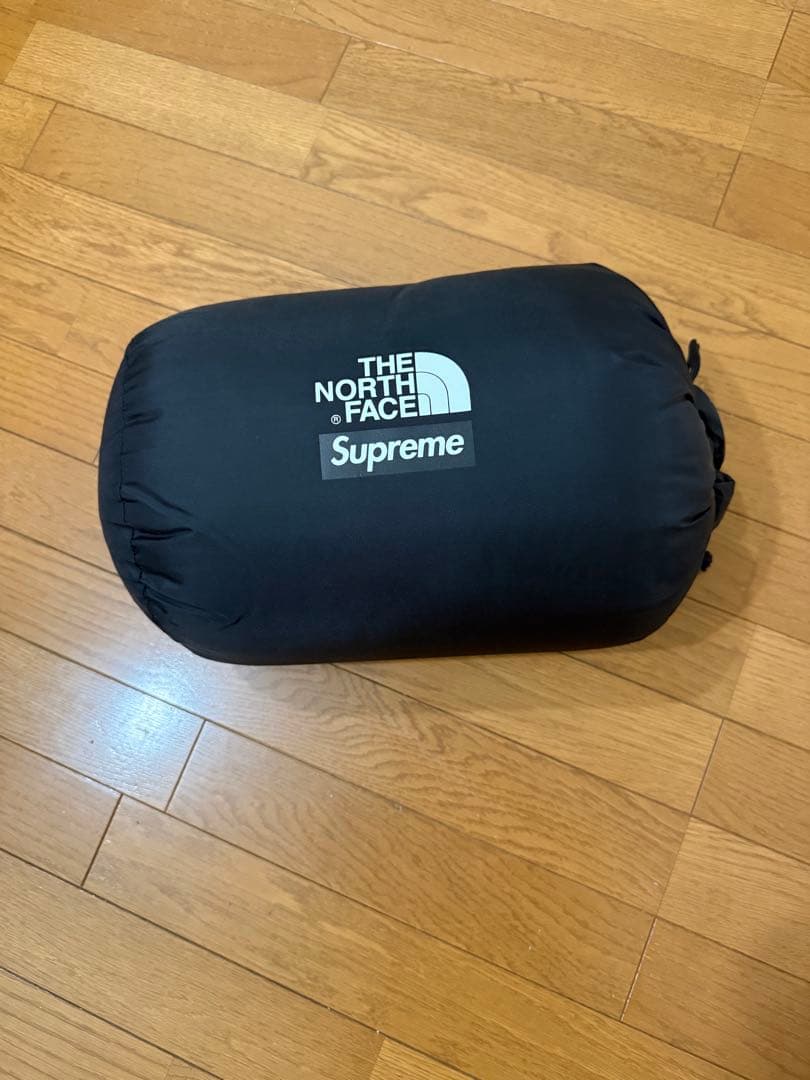 THE NORTH FACE ✕ Supreme 雪山ブランケット