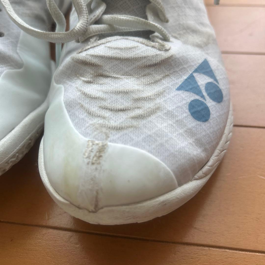 YONEX バドミントンシューズ SHB-Z ホワイト　　25.5