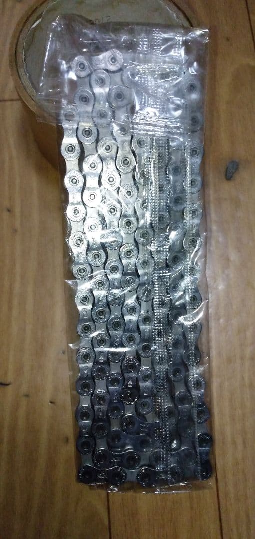 SHIMANO DURA-ACE CN-7701 9速チェーン 114L