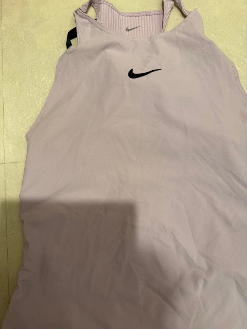 Nike テニスウェア ピンク/ダークグリーン