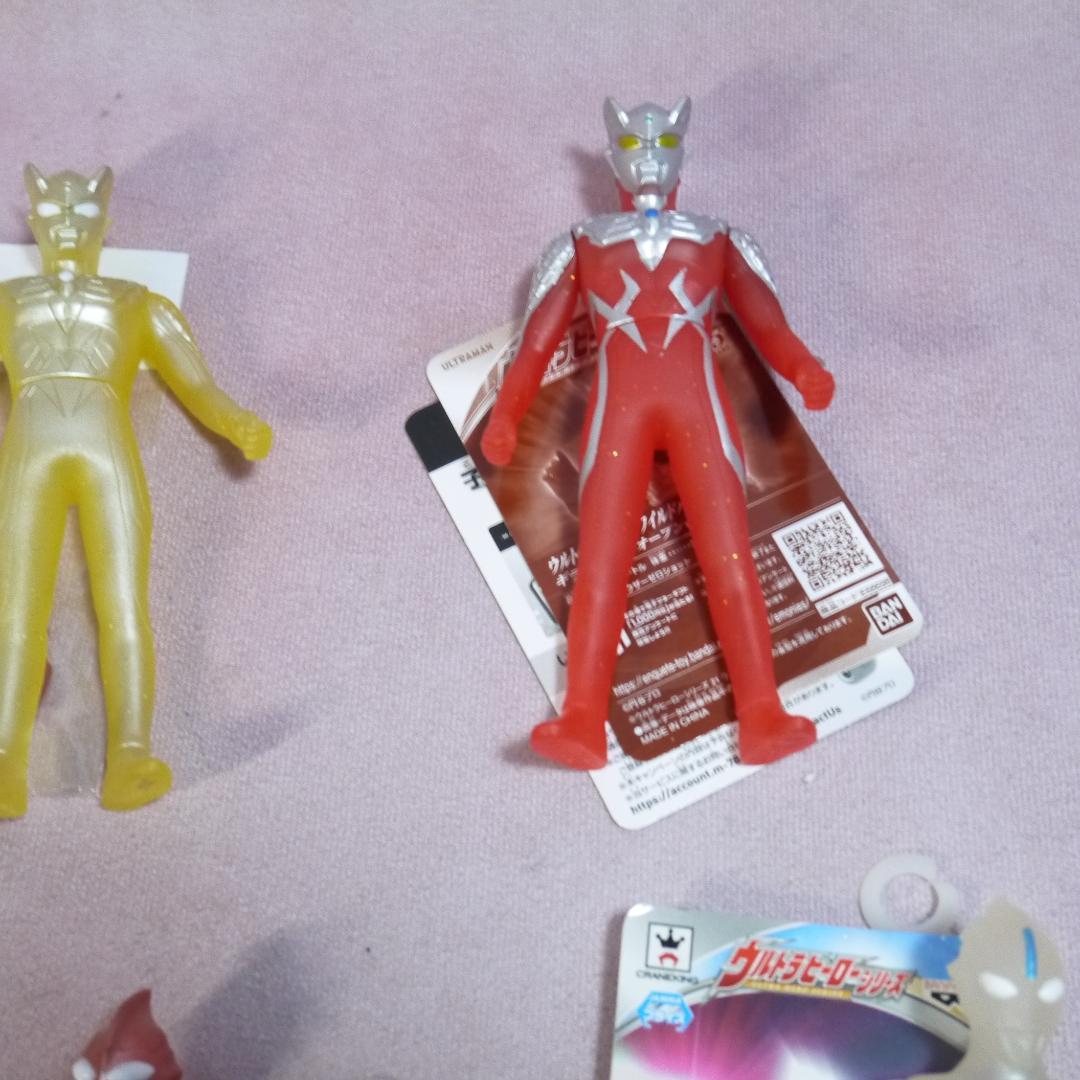 ウルトラヒーローシリーズ　ウルトラマン　限定　タグ付きソフビ　11体