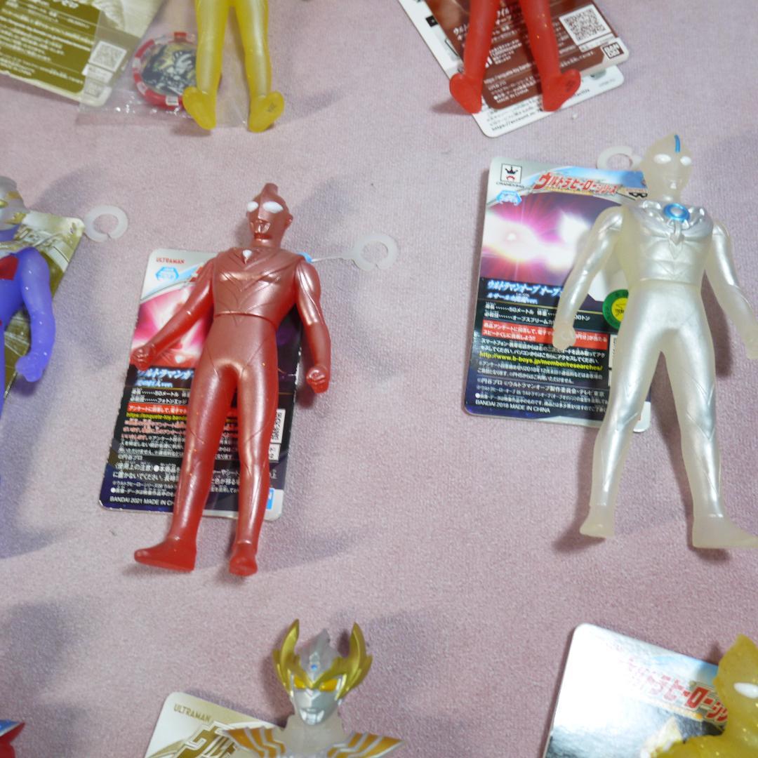 ウルトラヒーローシリーズ　ウルトラマン　限定　タグ付きソフビ　11体