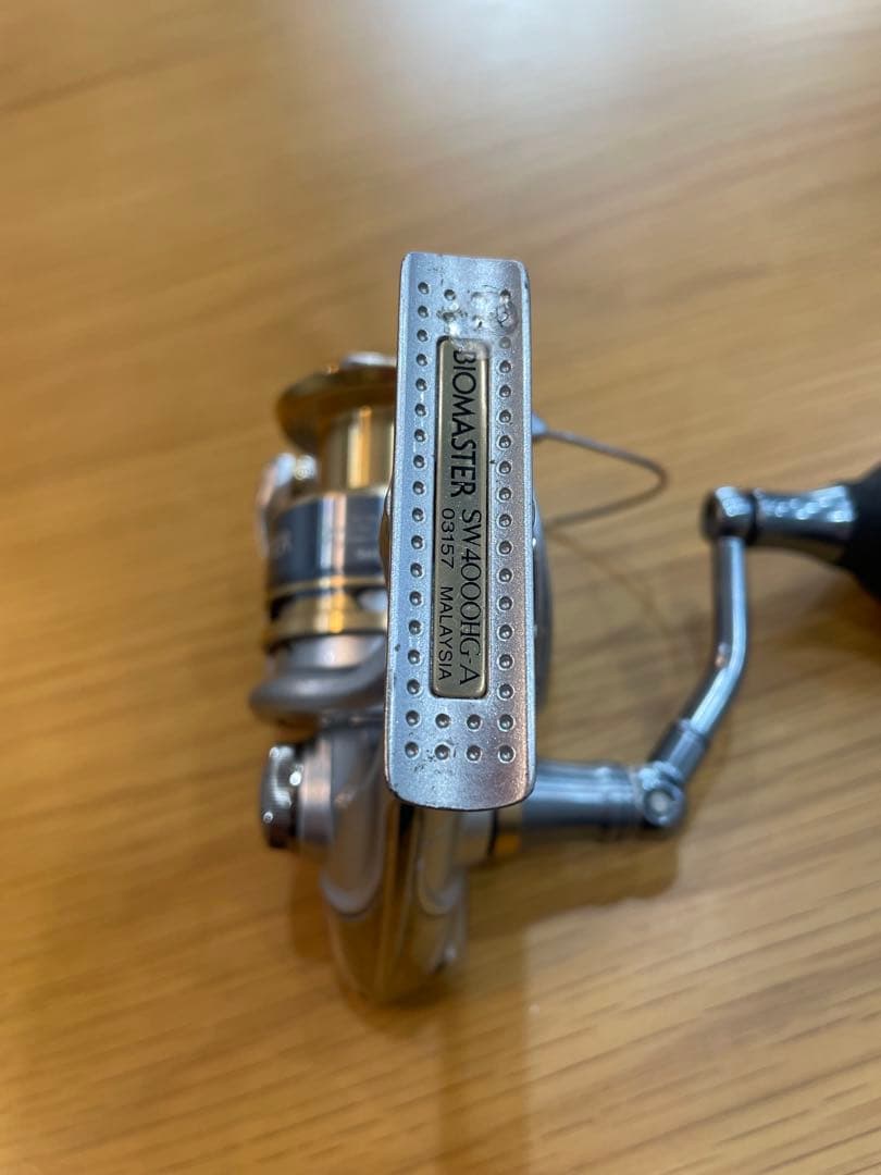 BIOMASTER SW 4000 HGスピニングリール