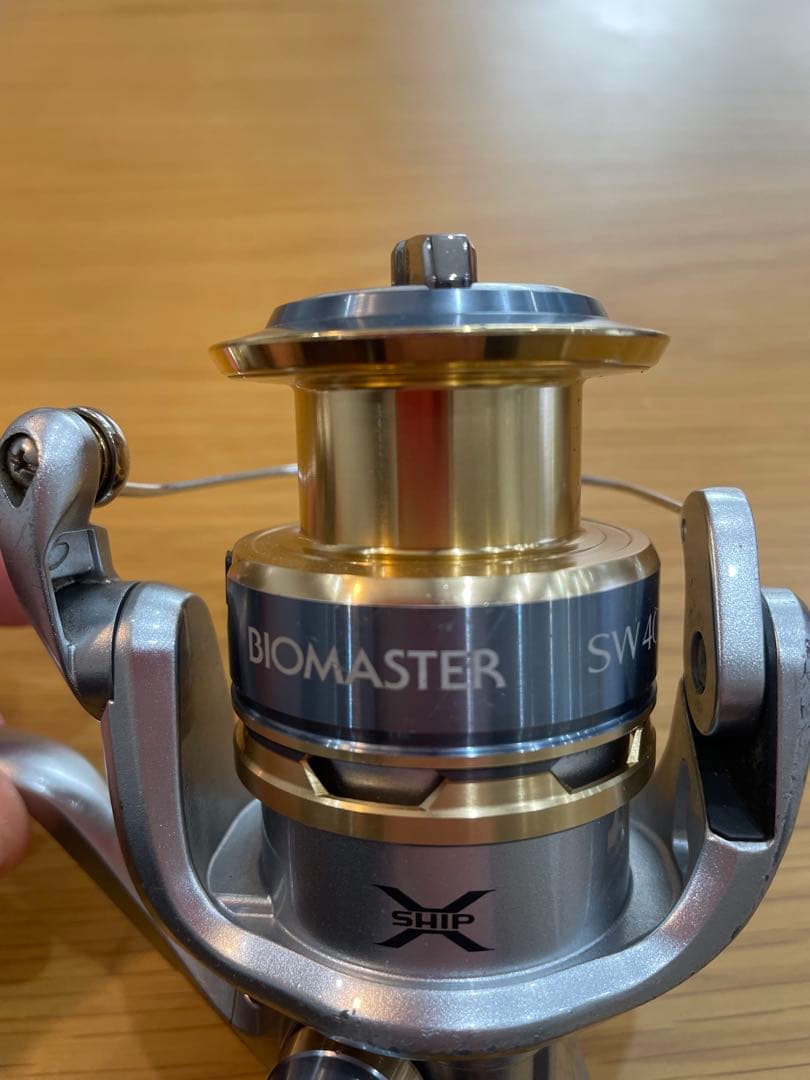 BIOMASTER SW 4000 HGスピニングリール
