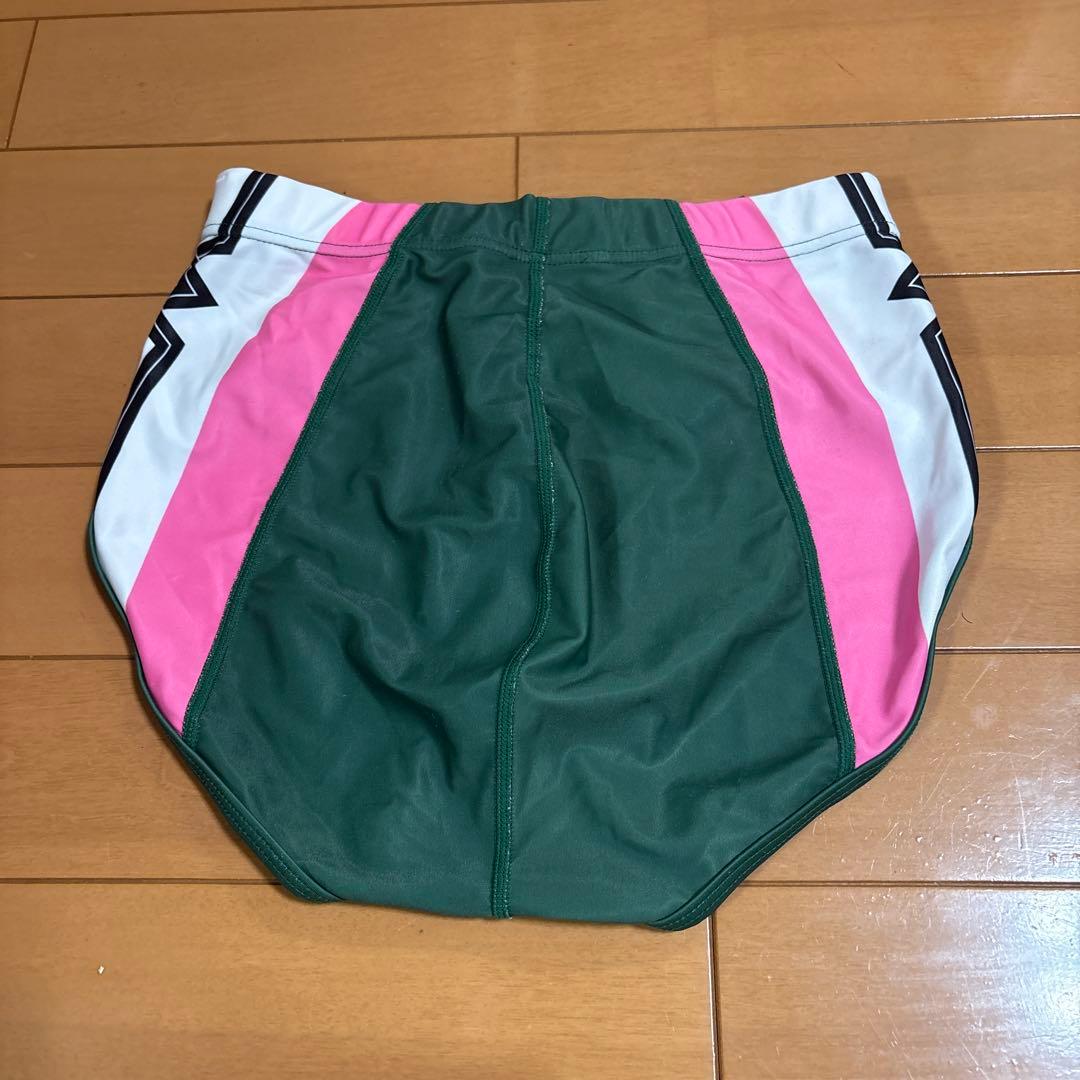 【大人気】　高校女子陸上パンツ