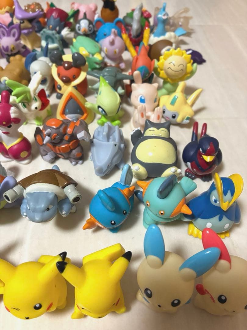 ポケモンフィギュア　指人形約80個セット