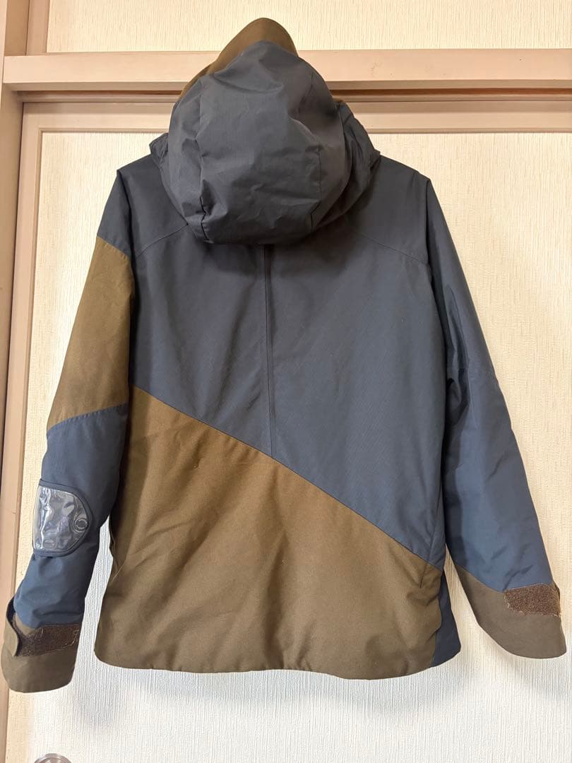 ④DESCENTE デサント　スキーウエア　上下セット S ★