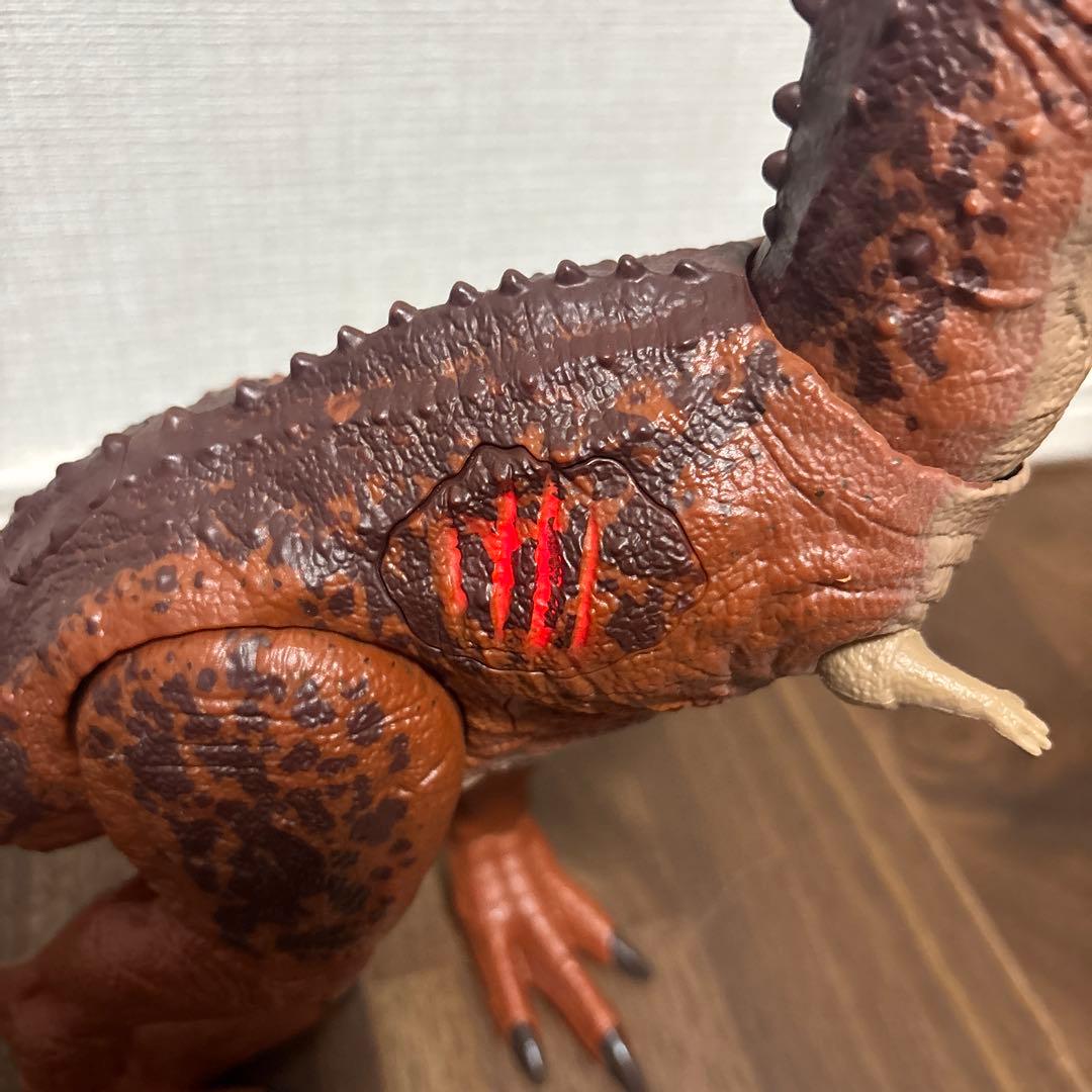 最終値下げ【美品】マテル　ジェラシックワールド　ダメージ！ひかる　カルノタウルス
