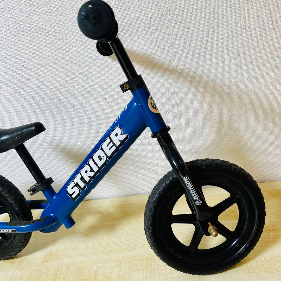 ストライダー　クラッシック12 ブルー　1歳半〜5歳　27kgまで　日本正規品