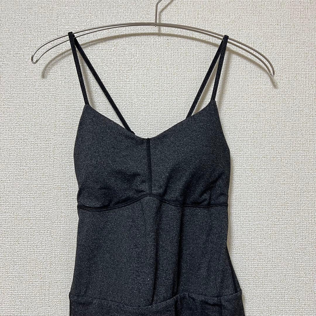 emmi yoga エミヨガ　オールインワン　ヨガウェア　上下