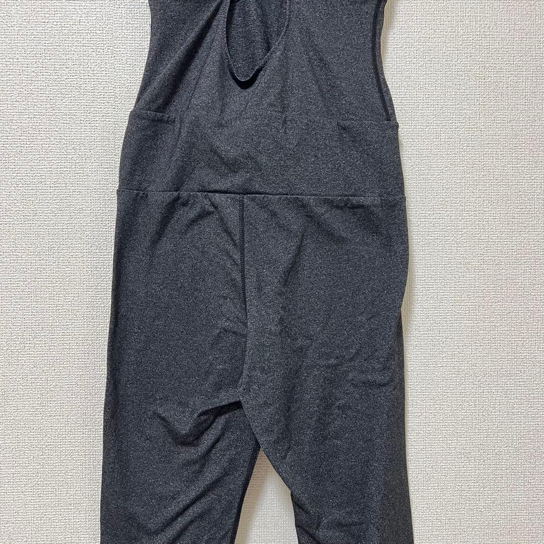 emmi yoga エミヨガ　オールインワン　ヨガウェア　上下