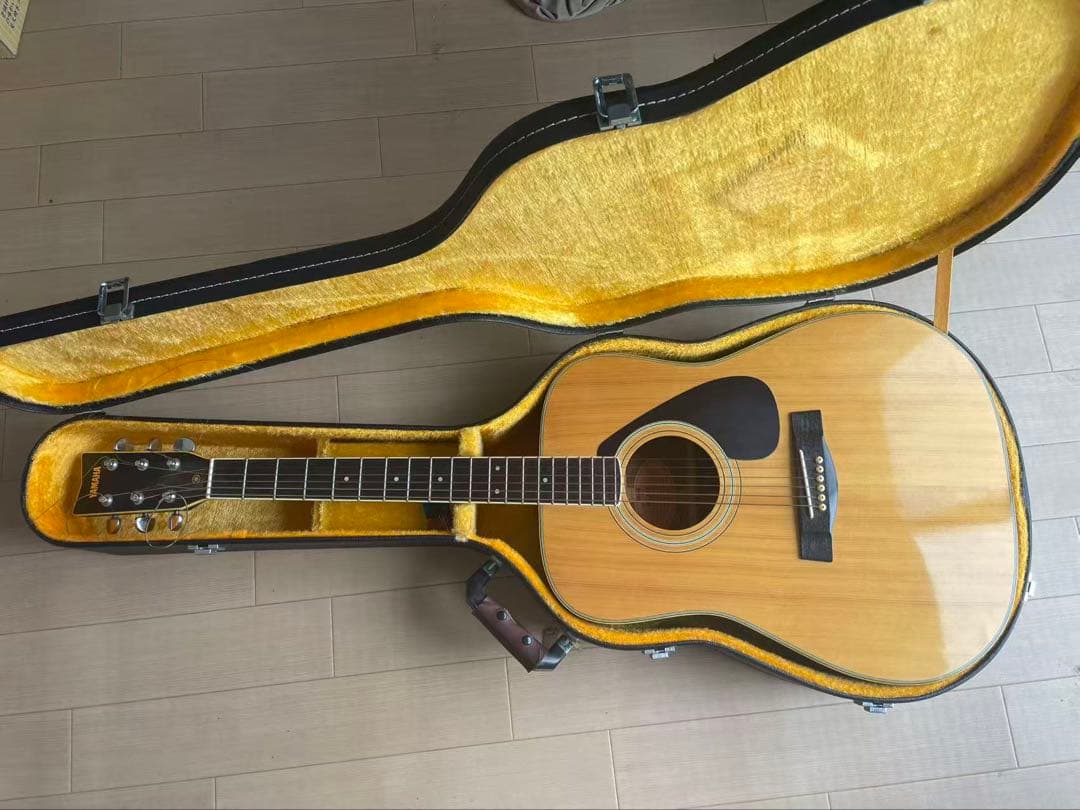 YAMAHA FG-201 アコースティックギター ハードケース付き