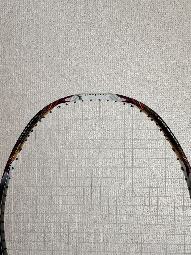 YONEX VOLTRIC80 ボルトリック80 ガット付き