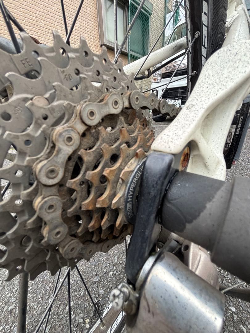GT Avalanche 2.0マウンテンバイク 26インチ