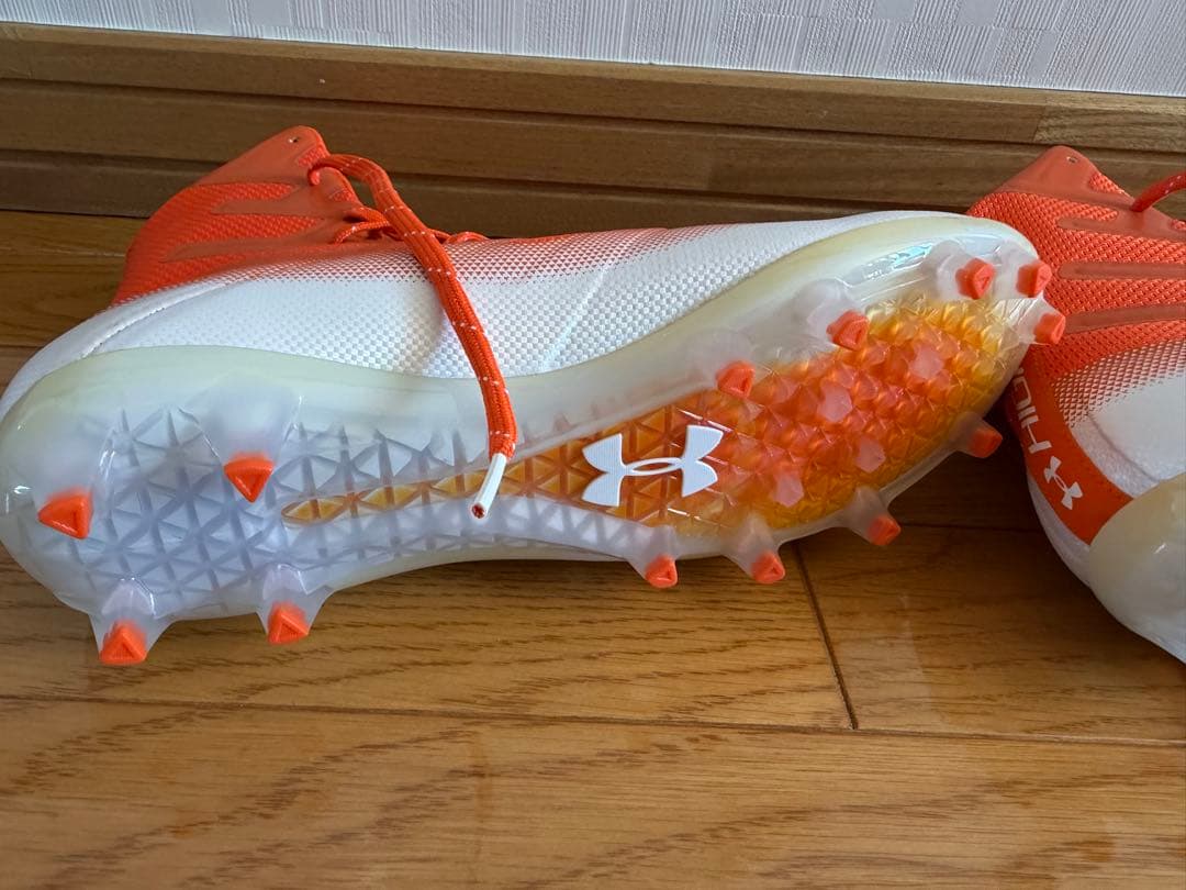 Under Armour Highlight スパイク オレンジ