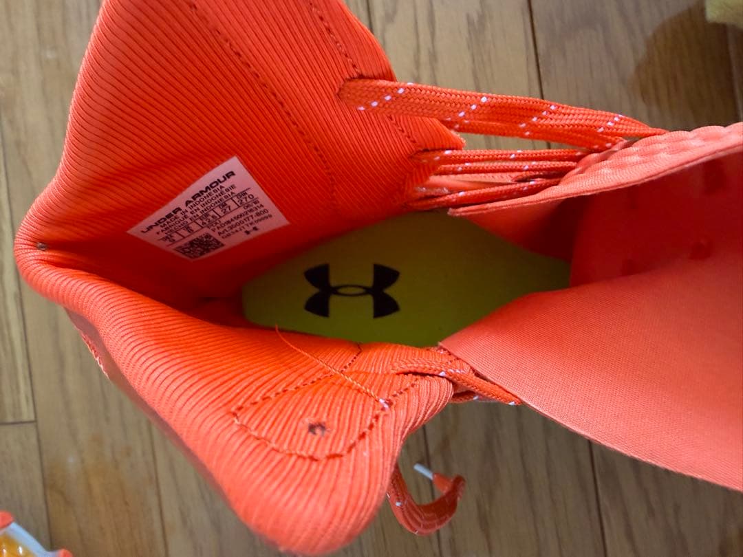Under Armour Highlight スパイク オレンジ
