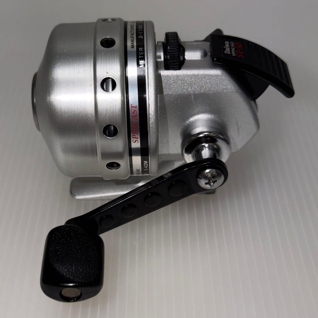 ダイワ スピンキャストST-30 ビンテージ 美品 DAIWA SPINCAST