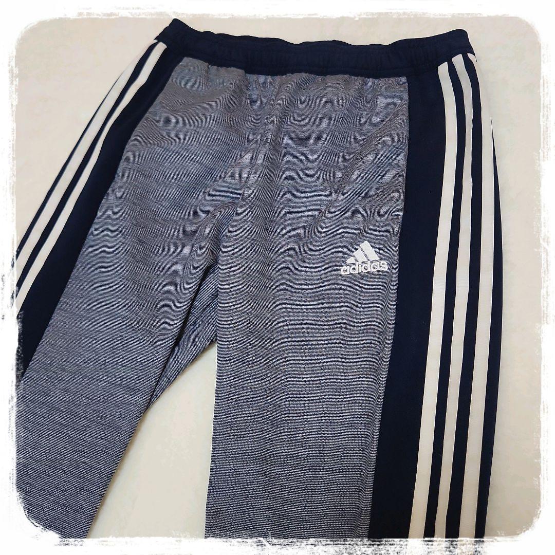 adidas　ジャージ上下　セットアップ　デニム風　岩田剛典　内田篤人