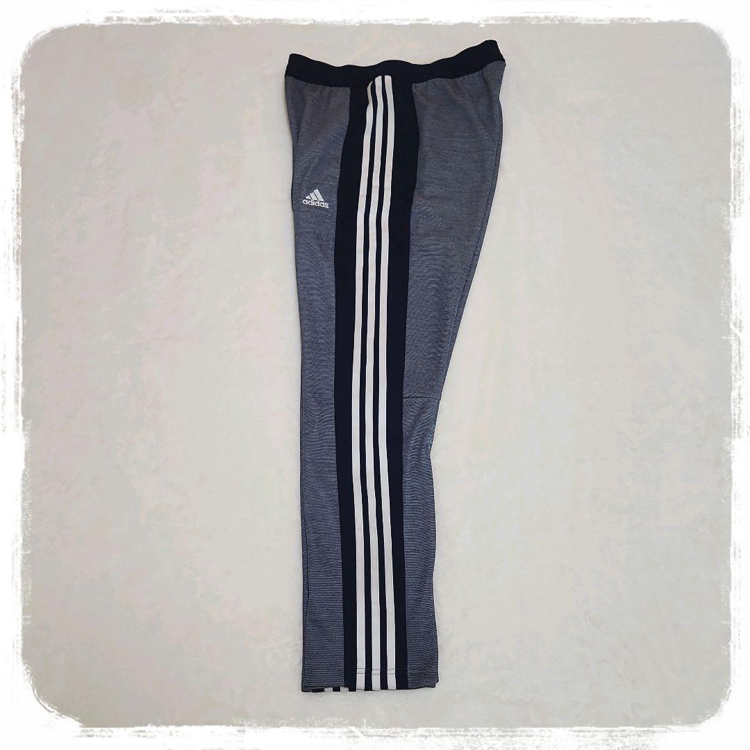 adidas　ジャージ上下　セットアップ　デニム風　岩田剛典　内田篤人