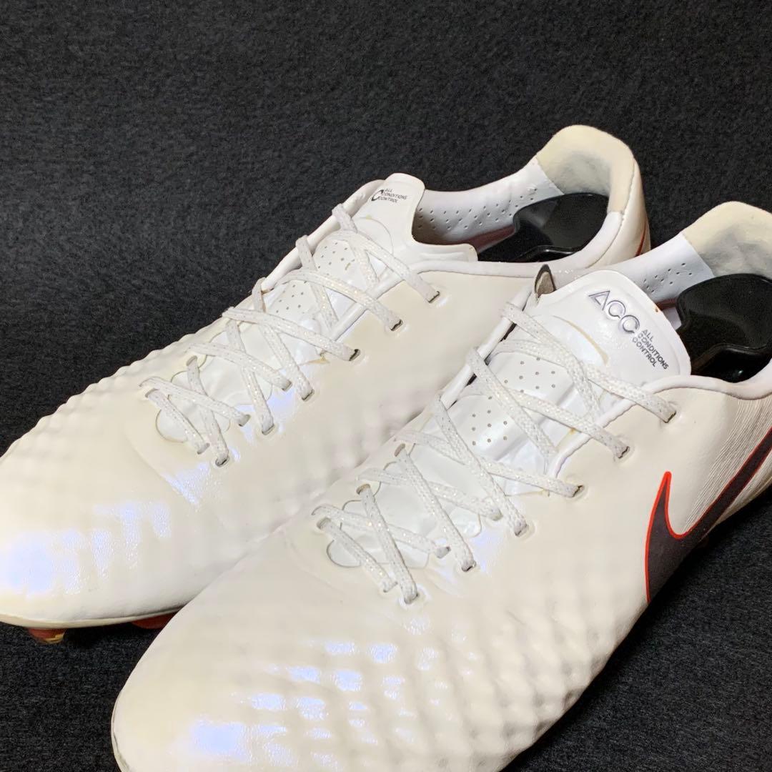 【美品】NIKE マジスタ オブラ 2 エリート FG