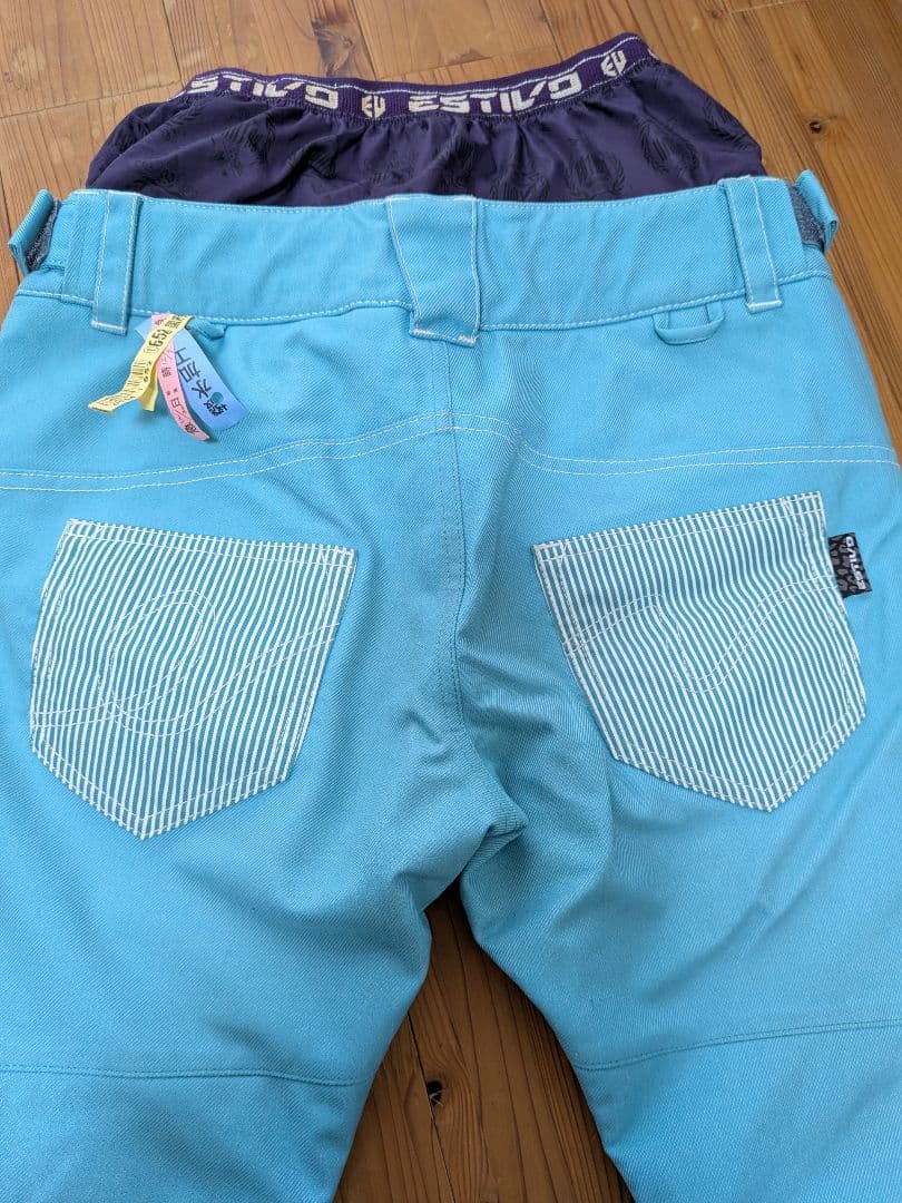 スノーボードウェア 女性用 黒ピンクドット